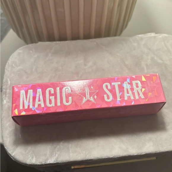 Jeffree Star Other - Jeffrey Star NIB color C22